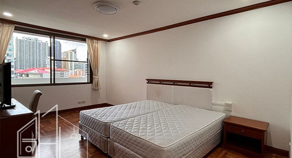 Apartamento en alquiler de 3 habitaciones en Watthana, Bangkok
