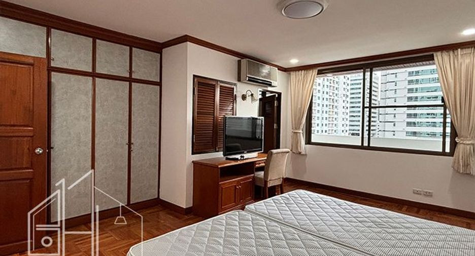 Apartamento en alquiler de 3 habitaciones en Watthana, Bangkok