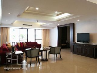 For rent 3 bedrooms apartment in Watthana, Bangkok