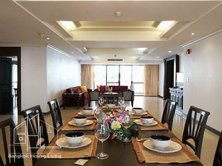 For rent 3 bedrooms apartment in Watthana, Bangkok