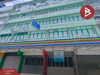 For sale 2 bedrooms retail Space in Pathum Wan, Bangkok