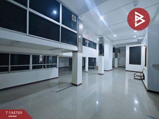 For sale 2 bedrooms retail Space in Pathum Wan, Bangkok