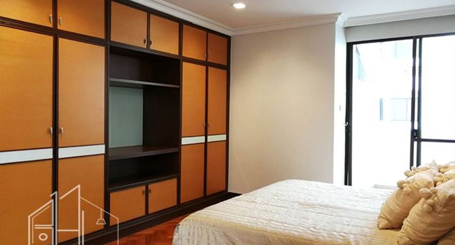 Apartamento en alquiler de 3 habitaciones en Watthana, Bangkok