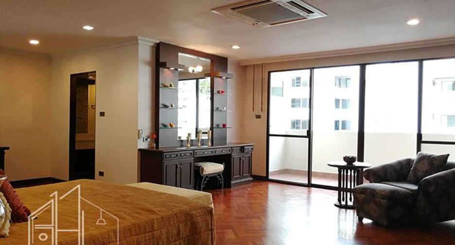 Apartamento en alquiler de 3 habitaciones en Watthana, Bangkok