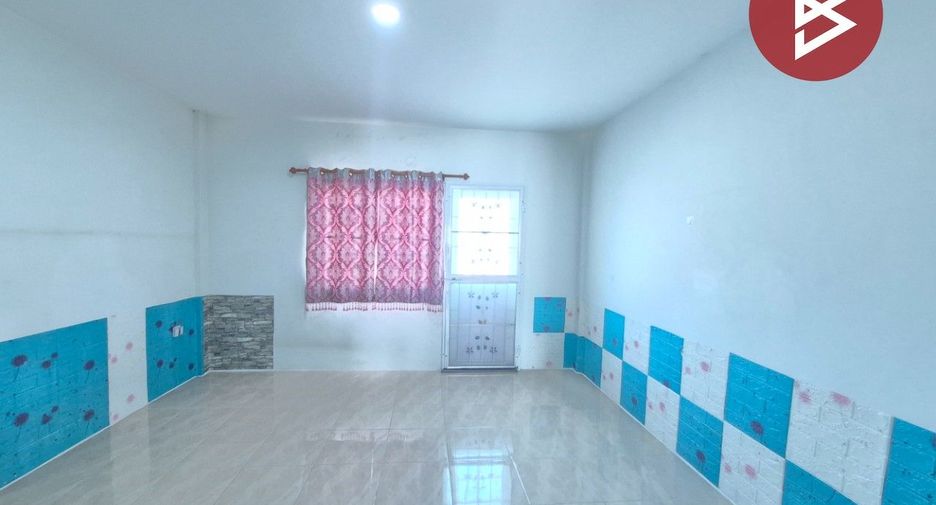 À vendre 2 chambres maison de ville à Mueang Samut Prakan, Samut Prakan