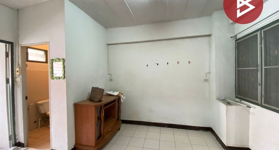 Wohnung zum Kauf mit 1 Zimmer in Bang Khun Thian, Bangkok