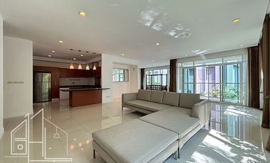 For rent 4 bedrooms apartment in Watthana, Bangkok
