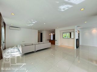 For rent 4 bedrooms apartment in Watthana, Bangkok