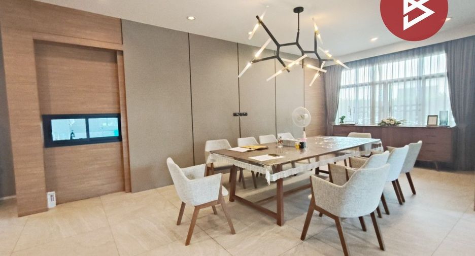 For sale 6 ベッドルーム house in Mueang Samut Sakhon, Samut Sakhon