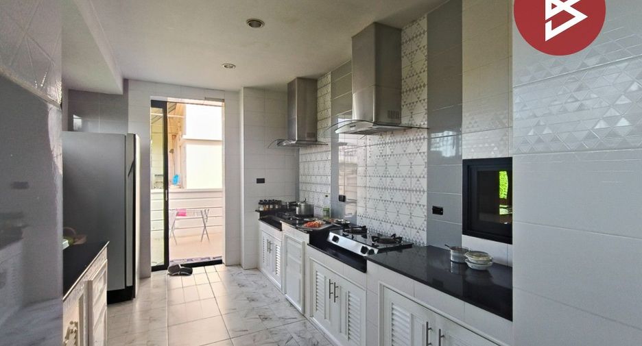 For sale 6 ベッドルーム house in Mueang Samut Sakhon, Samut Sakhon