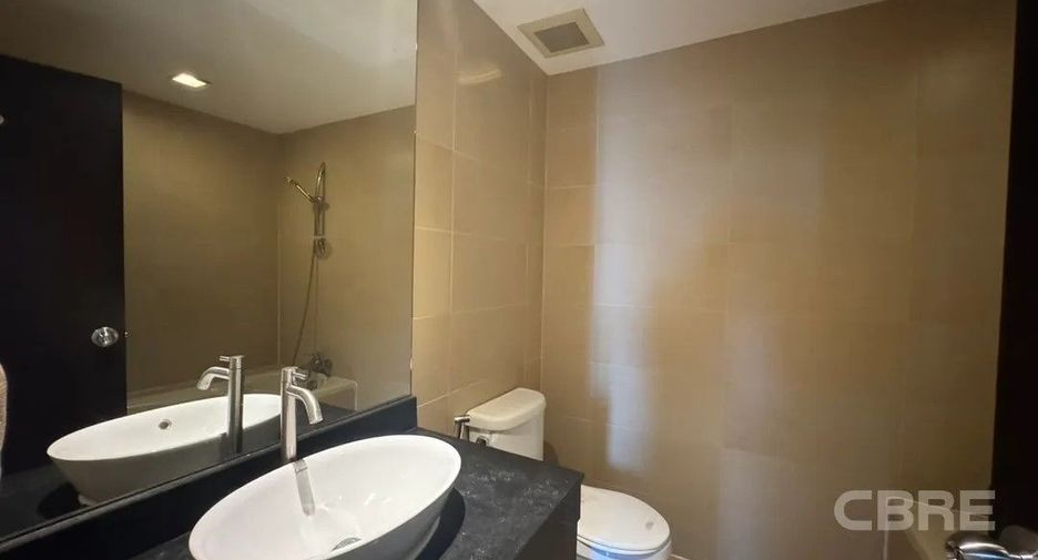 For sale 2 bedrooms condo in Phra Khanong, Bangkok