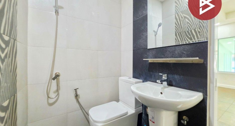 For sale 2 ベッドルーム townhouse in Mueang Nonthaburi, Nonthaburi