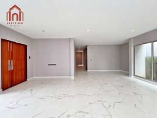 For sale 4 ベッドルーム house in Pak Kret, Nonthaburi