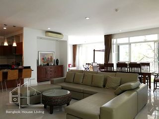 For rent 4 bedrooms apartment in Watthana, Bangkok