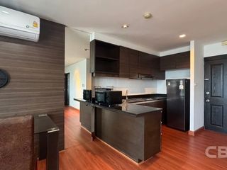 For sale 1 bed condo in Phra Khanong, Bangkok