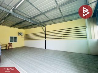 Local comercial en venta de 1 habitaciones en Khanu Woralaksaburi, Kamphaeng Phet