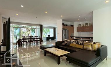For rent 4 bedrooms condo in Watthana, Bangkok