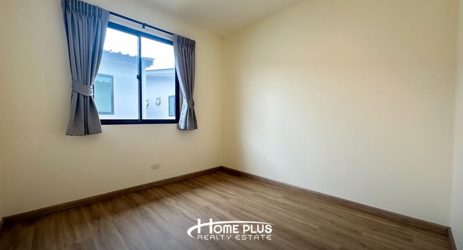 For sale 3 bedrooms house in Khlong Luang, Pathum Thani