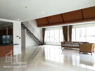 À louer 4 chambres condo à Watthana, Bangkok