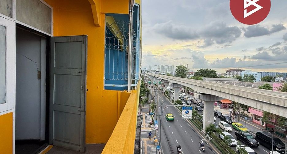 Gewerbefläche zum Kauf mit 5 Zimmer in Wang Thonglang, Bangkok