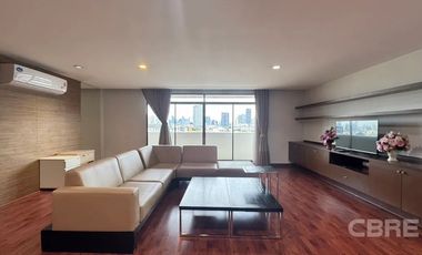 For sale 2 bedrooms condo in Phra Khanong, Bangkok