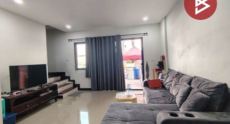 For sale 3 bedrooms townhouse in Thanyaburi, Pathum Thani