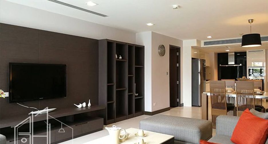 For rent 2 bedrooms condo in Watthana, Bangkok
