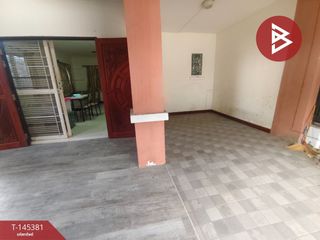 À vendre 3 chambres maison de ville à Mueang Chachoengsao, Chachoengsao