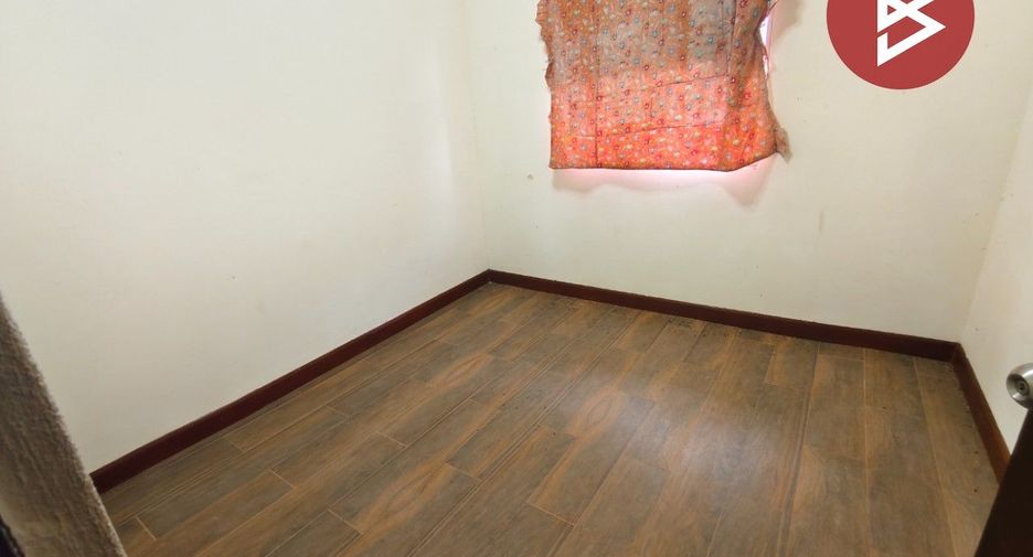 À vendre 3 chambres maison de ville à Mueang Chachoengsao, Chachoengsao