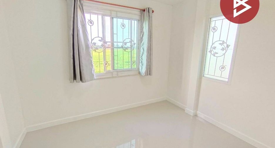 For sale 4 bedrooms house in Lam Luk Ka, Pathum Thani