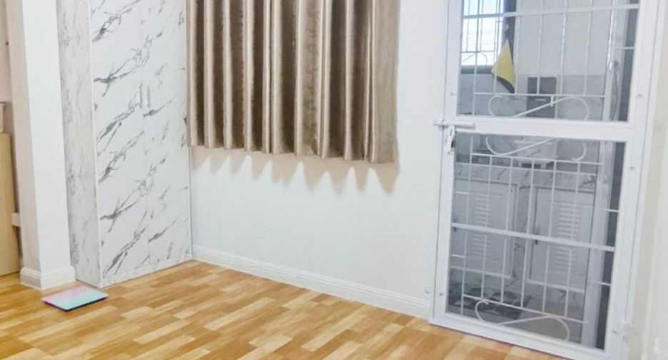 For sale 4 bedrooms house in Lam Luk Ka, Pathum Thani