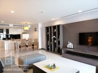 For rent 2 bedrooms apartment in Watthana, Bangkok