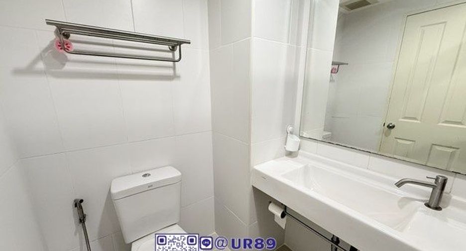 For rent 1 bed condo in Watthana, Bangkok