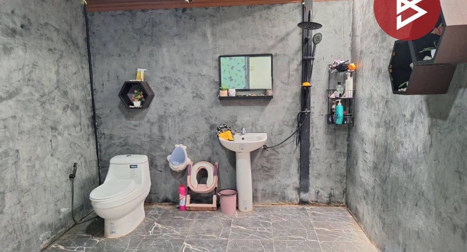For sale 2 bedrooms house in In Buri, Sing Buri