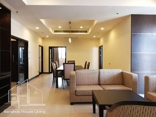 For rent 3 bedrooms condo in Watthana, Bangkok