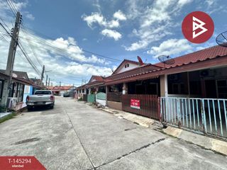 Casa adosada en venta de 3 habitaciones en Phan Thong, Chonburi