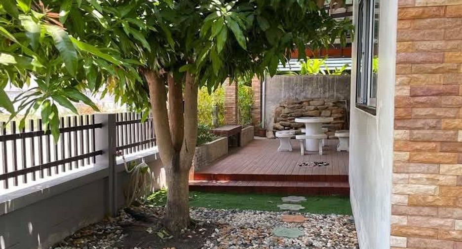 For sale 3 bedrooms house in Mueang Chon Buri, Chonburi