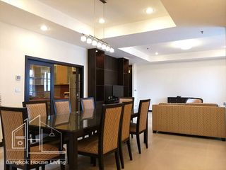 For rent 3 bedrooms apartment in Watthana, Bangkok