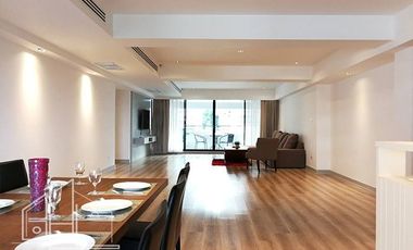 For rent 3 bedrooms apartment in Watthana, Bangkok