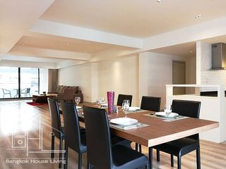 For rent 3 bedrooms apartment in Watthana, Bangkok