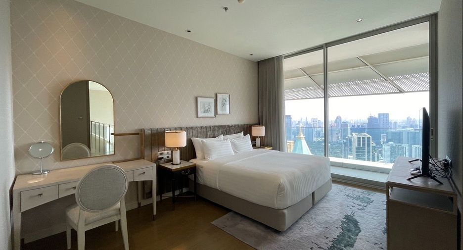 À louer 3 chambres condo à Pathum Wan, Bangkok