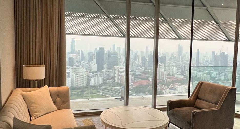 À louer 3 chambres condo à Pathum Wan, Bangkok
