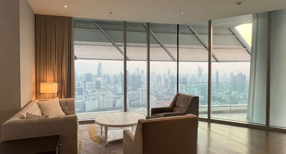 À louer 3 chambres condo à Pathum Wan, Bangkok
