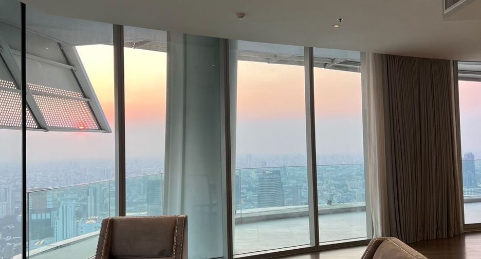 À louer 3 chambres condo à Pathum Wan, Bangkok