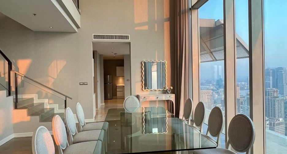 À louer 3 chambres condo à Pathum Wan, Bangkok