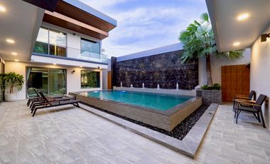 Villa en venta de 6 habitaciones en Bang Lamung, Chonburi
