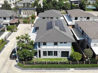 Casa en venta de 4 habitaciones en Bang Khae, Bangkok