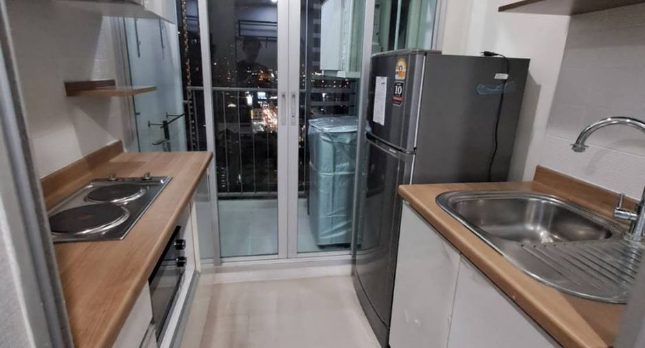 For rent 1 bed condo in Watthana, Bangkok