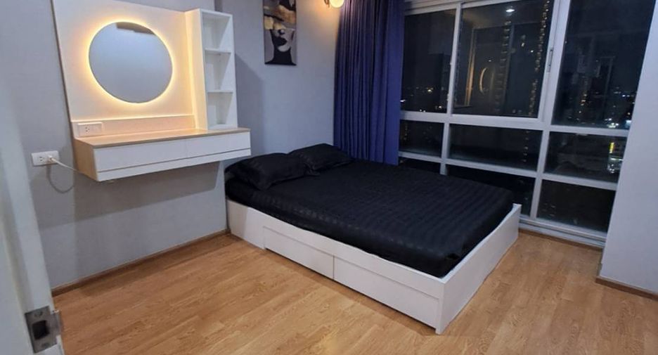 For rent 1 bed condo in Watthana, Bangkok