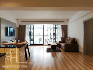 For rent 2 bedrooms apartment in Watthana, Bangkok